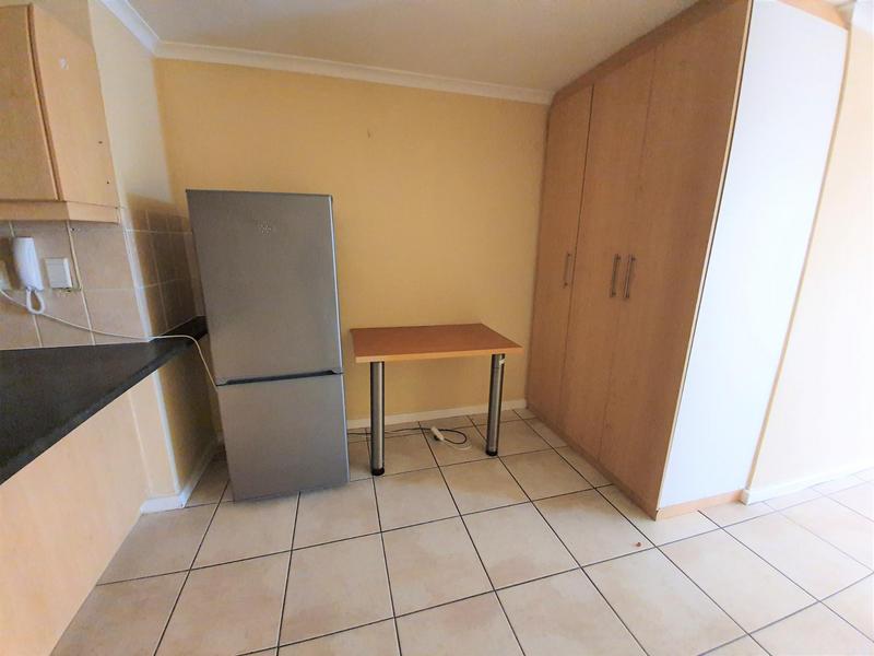 To Let 2 Bedroom Property for Rent in Salt River Western Cape